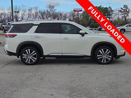 2023 Nissan Pathfinder Platinum 4WD