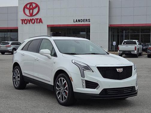 2025 Cadillac XT5 Sport