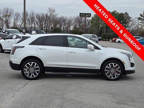 2025 Cadillac XT5 Sport