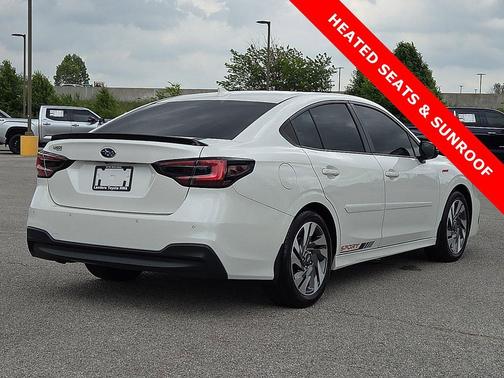 Crystal White Pearl 2025 Subaru Legacy Limited