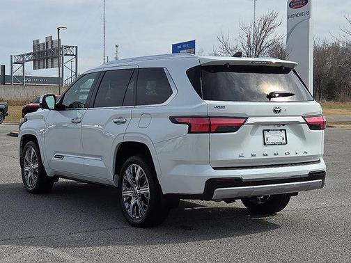 2024 Toyota Sequoia Capstone
