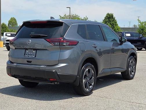Gun Metallic 2025 Nissan Rogue SV