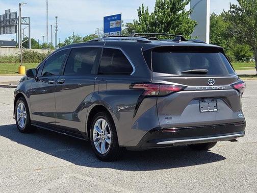 Predawn Gray Mica 2023 Toyota Sienna Limited
