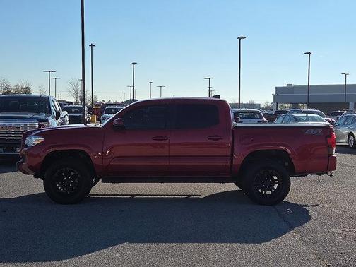 2020 Toyota Tacoma SR