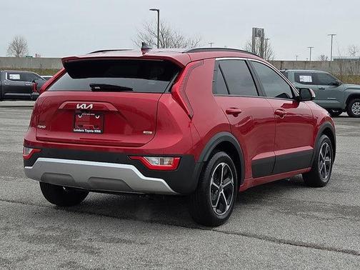 2025 Kia Niro EX