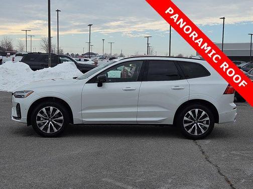 2025 Volvo XC60 B5 Plus