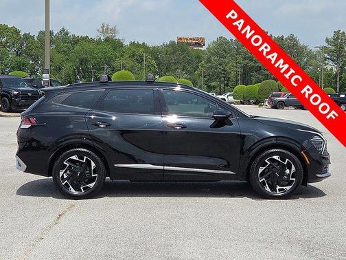 Ebony Black 2025 Kia Sportage SX-Prestige