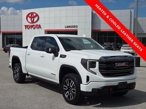 2023 GMC Sierra 1500 AT4