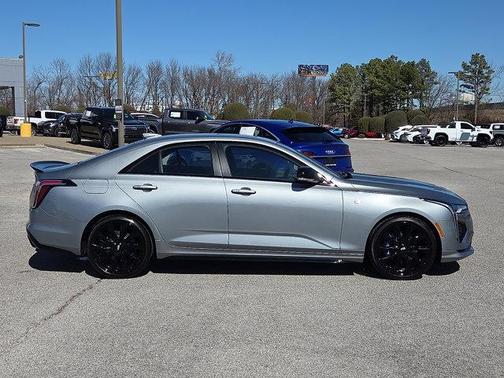 2024 Cadillac CT4 Sport