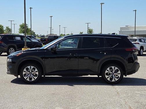 Super Black 2023 Nissan Rogue SV