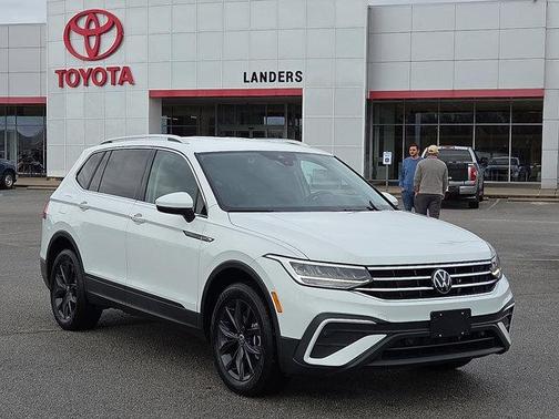 2024 Volkswagen Tiguan 2.0T SE 4MOTION