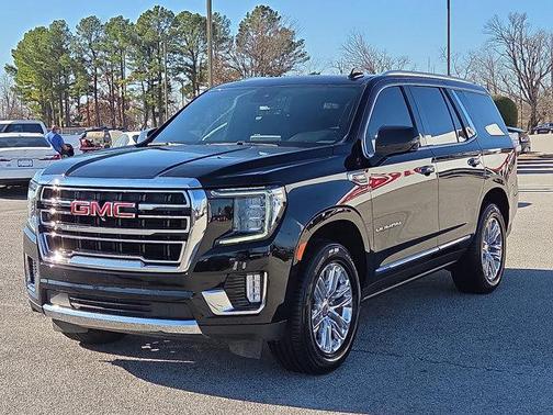 2023 GMC Yukon SLT