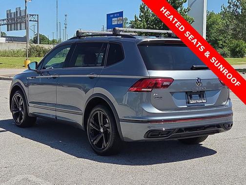 Platinum Gray Metallic 2023 Volkswagen Tiguan 2.0T SE R-Line Black
