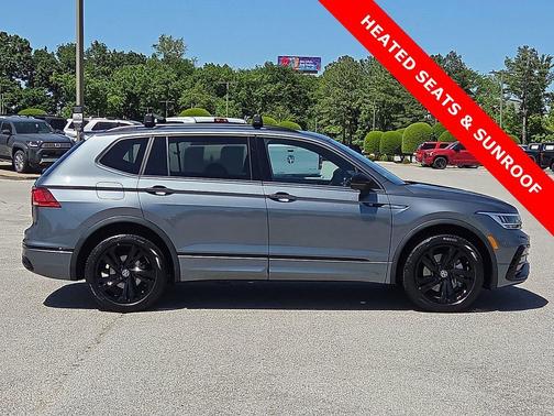 Platinum Gray Metallic 2023 Volkswagen Tiguan 2.0T SE R-Line Black