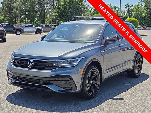 Platinum Gray Metallic 2023 Volkswagen Tiguan 2.0T SE R-Line Black