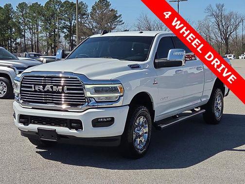 2023 RAM 2500 Laramie Crew Cab 4x4 6'4' Box