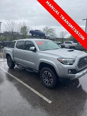 2022 Toyota Tacoma TRD Sport