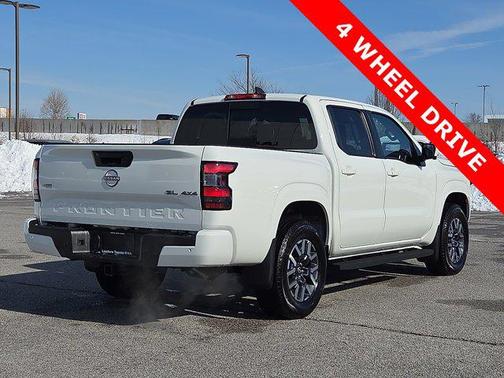 2025 Nissan Frontier SL