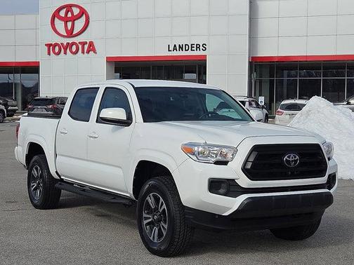 2022 Toyota Tacoma SR