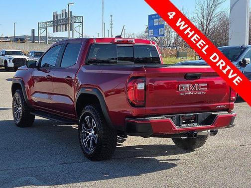 2024 GMC Canyon AT4