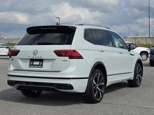 2023 Volkswagen Tiguan 2.0T SEL R-Line 4MOTION