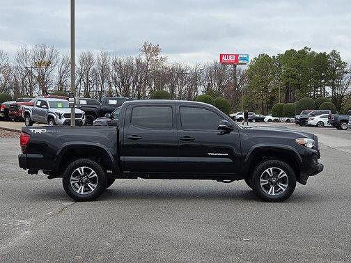 2019 Toyota Tacoma TRD Sport