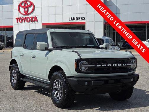 2023 Ford Bronco Outer Banks