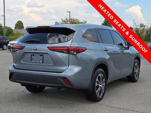 2022 Toyota Highlander Hybrid XLE