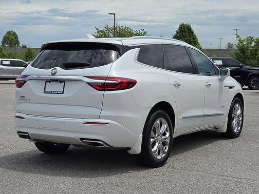 White Frost Tricoat 2020 Buick Enclave FWD Avenir