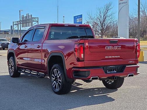 2024 GMC Sierra 1500 AT4