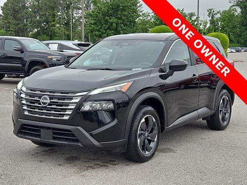 Super Black 2024 Nissan Rogue SV