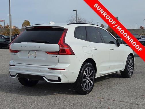 2024 Volvo XC60 B5 Plus Dark Theme