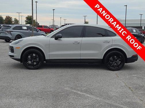 2022 Porsche Cayenne Platinum Edition