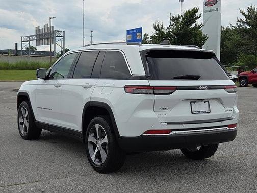 2023 Jeep Grand Cherokee Limited X