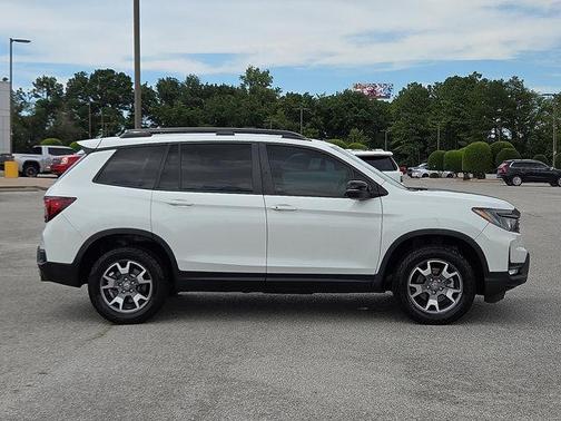 2022 Honda Passport AWD TrailSport