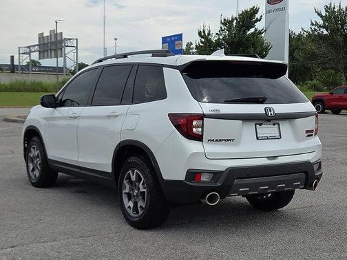 2022 Honda Passport AWD TrailSport