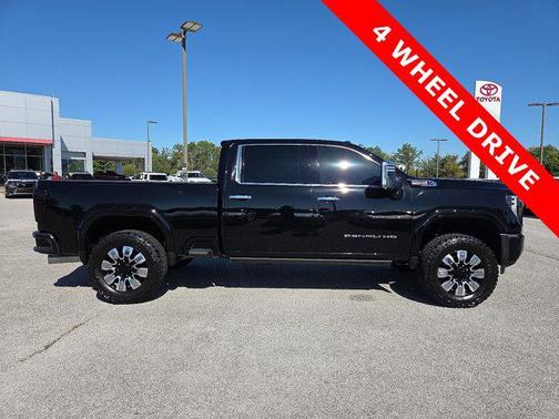 2024 GMC Sierra 2500 Denali