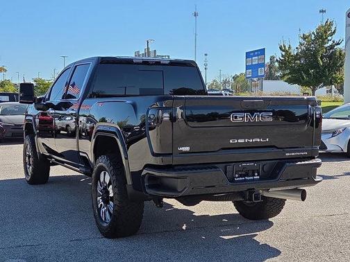 2024 GMC Sierra 2500 Denali