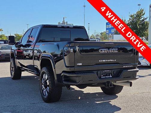 2024 GMC Sierra 2500 Denali