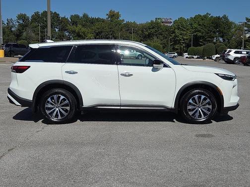 2025 INFINITI QX60 Pure