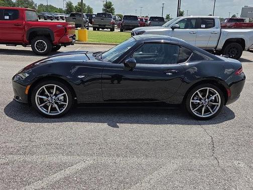 2023 Mazda MX-5 Miata RF Grand Touring