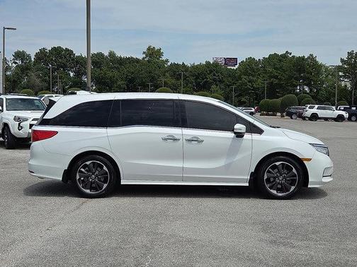 2024 Honda Odyssey Elite