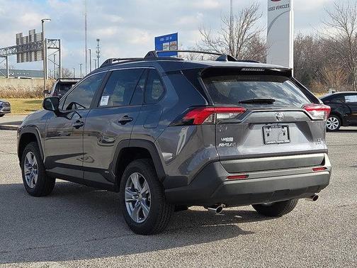 2025 Toyota RAV4 Hybrid LE