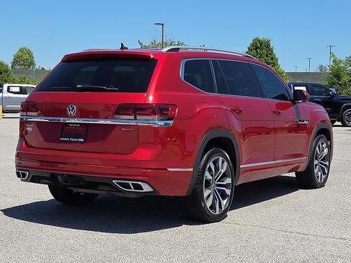 Aurora Red Metallic 2023 Volkswagen Atlas 3.6L SEL Premium