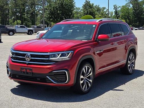 Aurora Red Metallic 2023 Volkswagen Atlas 3.6L SEL Premium