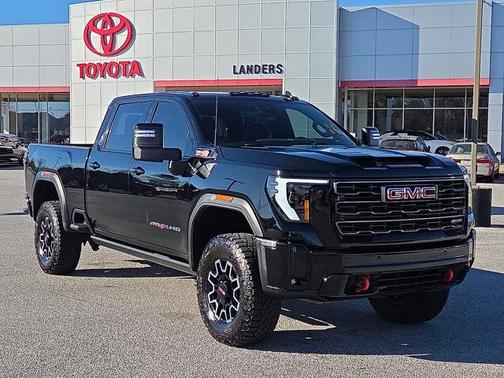 2025 GMC Sierra 2500 AT4X