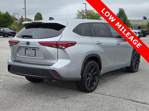 2022 Toyota Highlander L