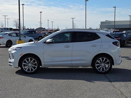 2024 Buick Encore GX Avenir
