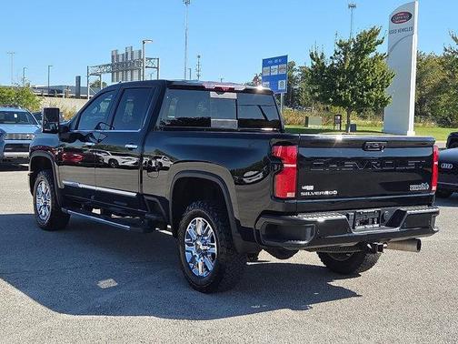 2024 Chevrolet Silverado 2500 High Country