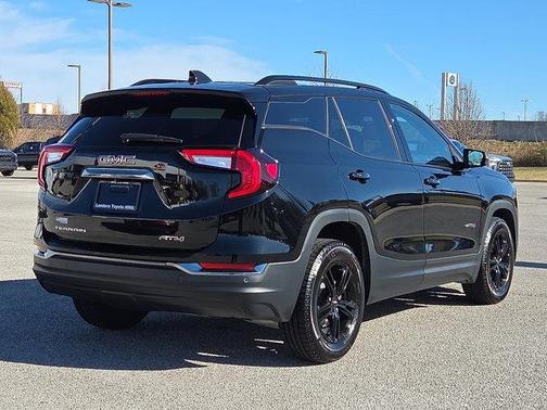2024 GMC Terrain AWD AT4